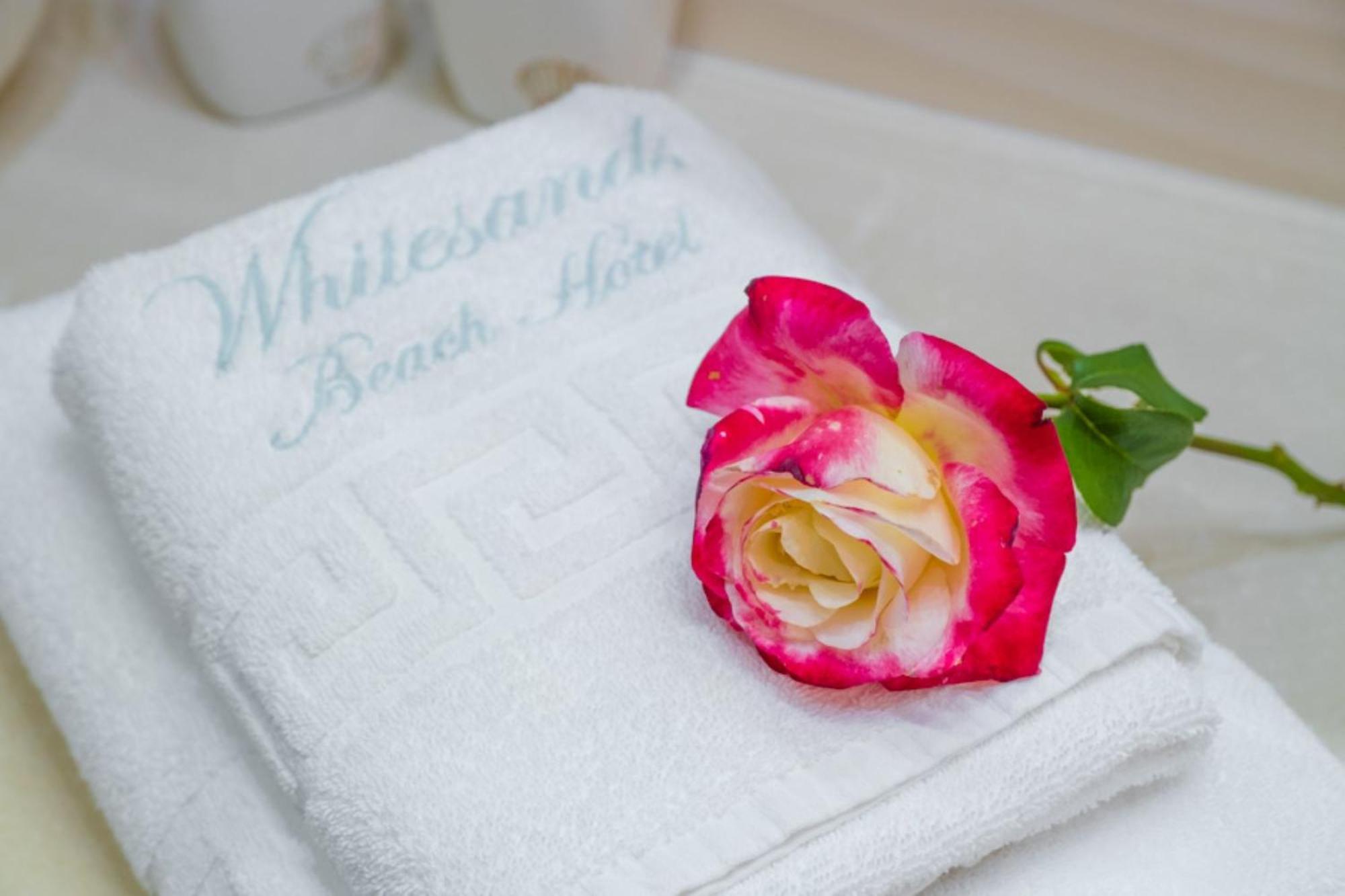 Whitesands Beach Resort Паралия Враху Екстериор снимка