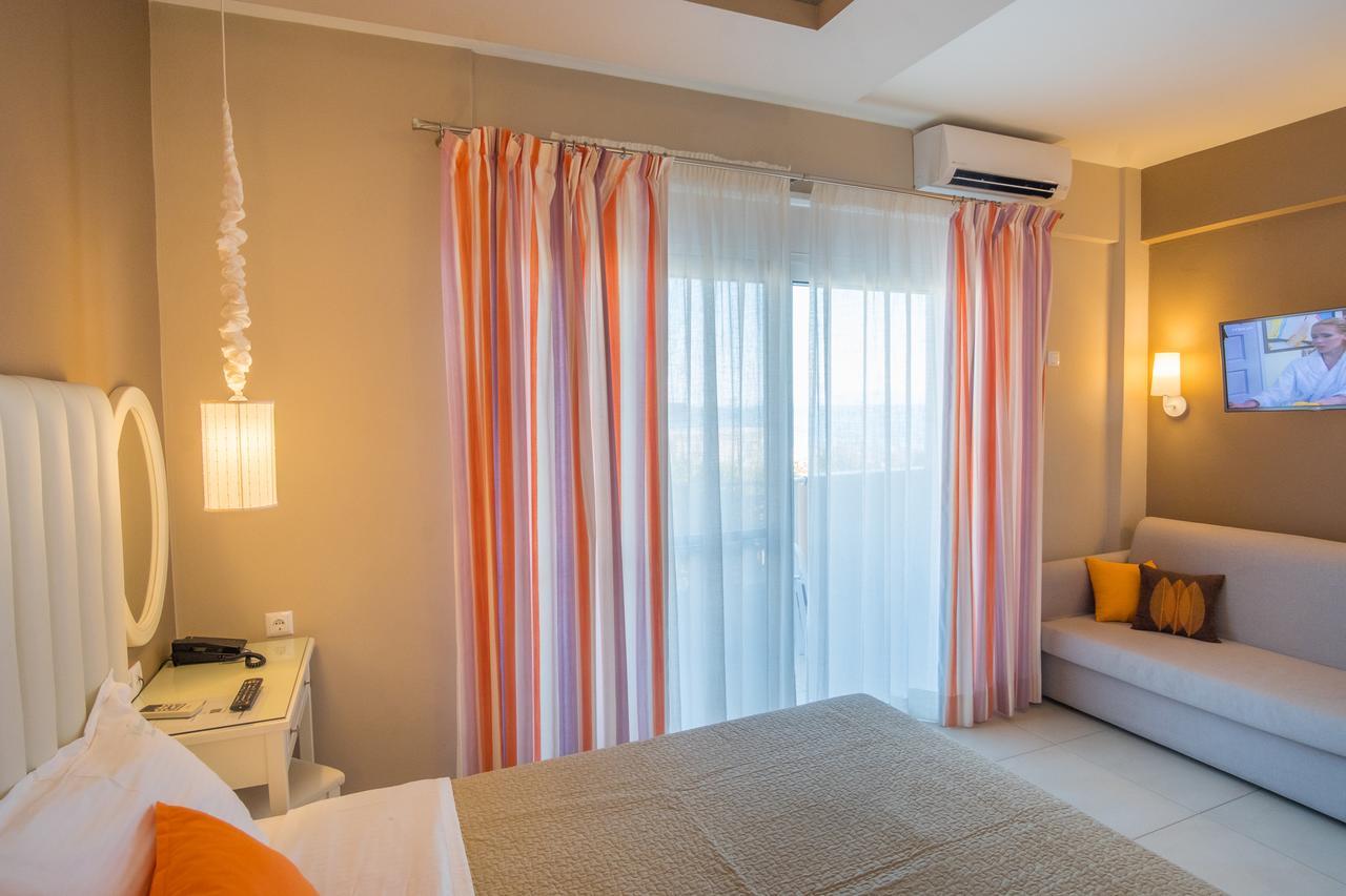 Whitesands Beach Resort Паралия Враху Екстериор снимка