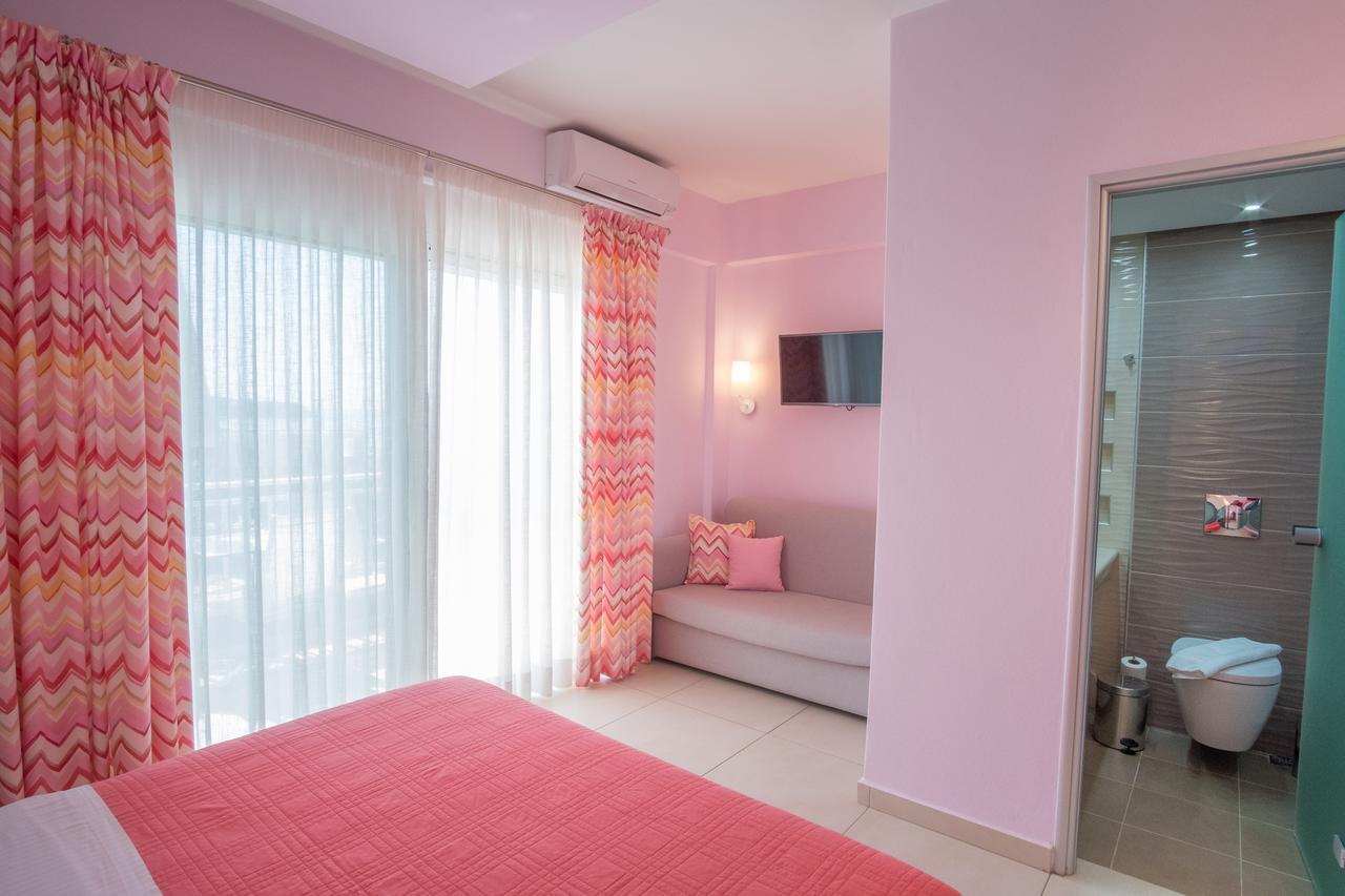 Whitesands Beach Resort Паралия Враху Екстериор снимка